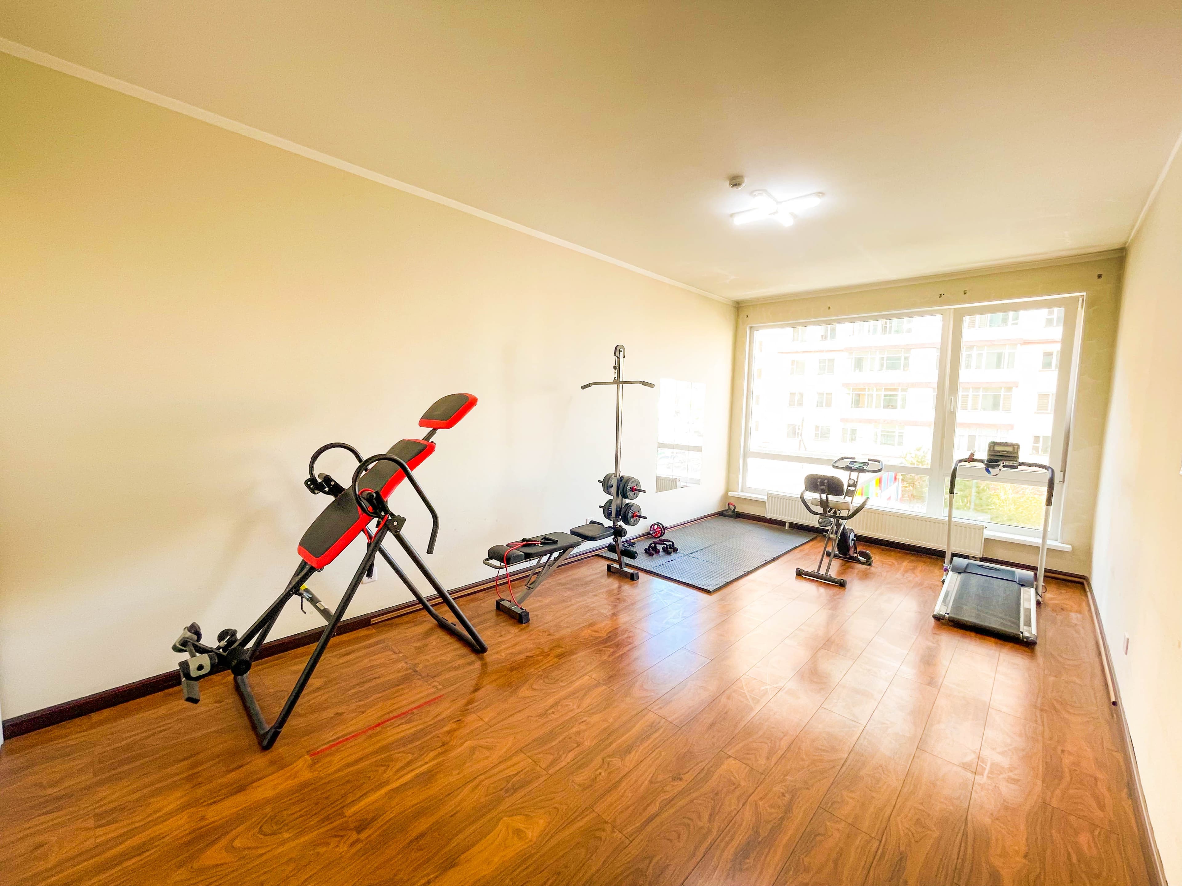 Guest-only fitness room